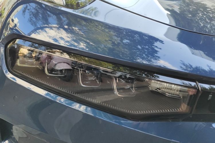 极氪001 2023款 WE版 100kWh车身外观6006