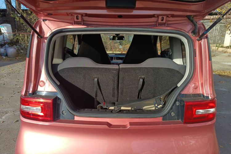 五菱汽车 宏光MINIEV 2020款 自在款 三元锂机舱底盘23