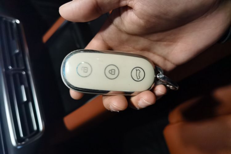 理想汽车 理想L8 2023款 Pro中控内饰11