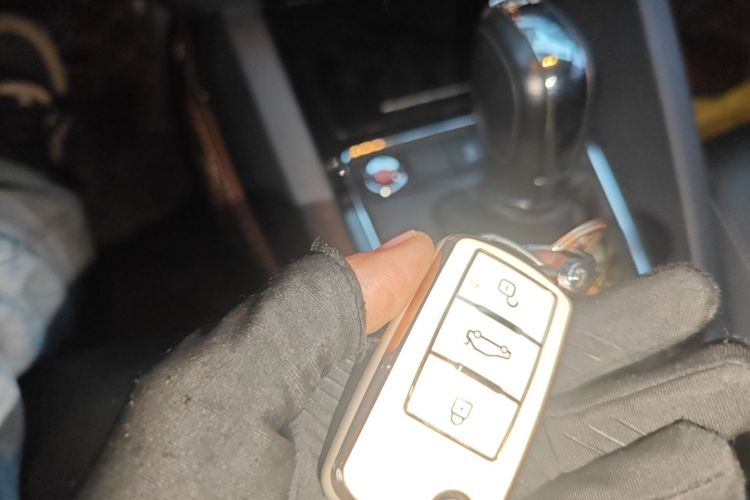 大众 速腾 2017款 280TSI 自动R-Line中控内饰11