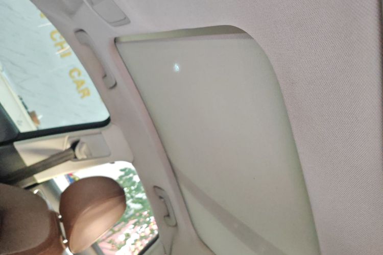 奥迪Q3 2015款 35 TFSI quattro 技术型中控内饰22