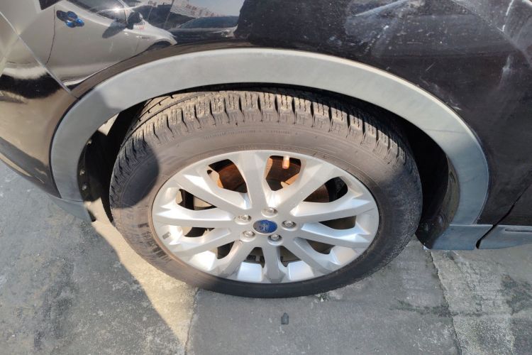 福特 翼虎 2013款 1.6L GTDi 两驱舒适型车身外观6007