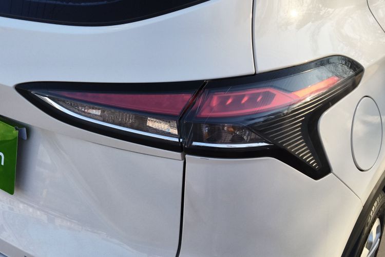 宝骏510 2019款 1.5L 手动劲享型77kW 国VI车身外观9