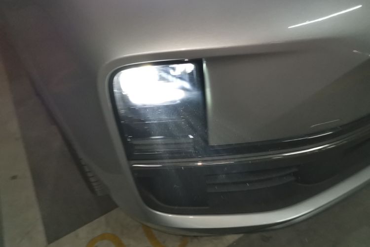 理想汽车 理想L9 2024款 Ultra车身外观8