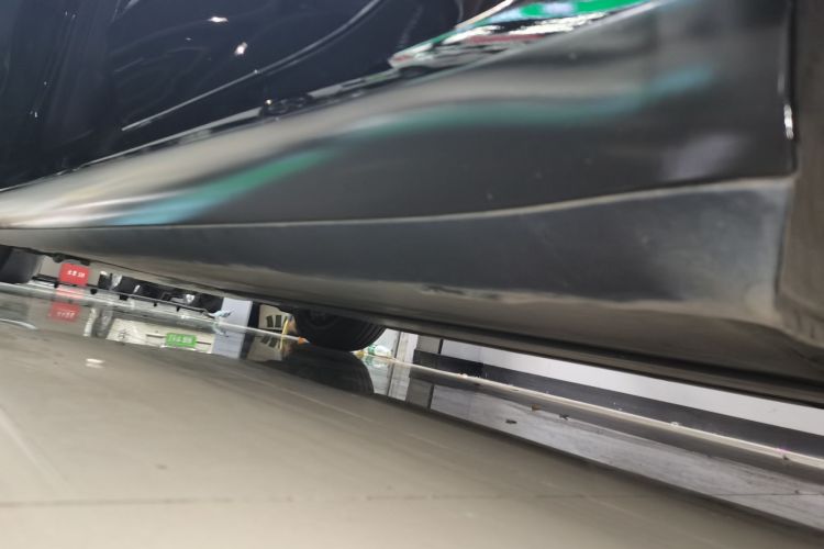 特斯拉 Model 3 2023款 后轮驱动版局部细节9002