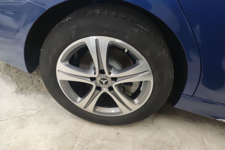 奔驰C级 2022款 改款 C 200 L 运动版车身外观6008