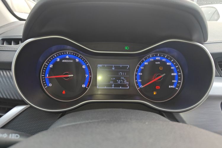 吉利汽车 远景 2020款 1.5L 手动亚运版中控内饰14