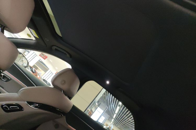 比亚迪 汉 2025款 DM-i 智驾版 125KM激光雷达旗舰型中控内饰22