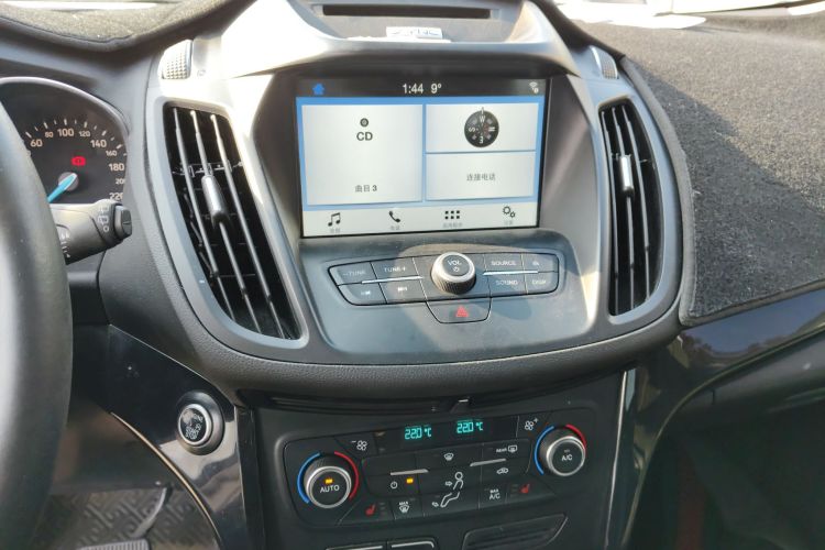 福特 翼虎 2017款 EcoBoost 180 两驱豪翼型局部细节16