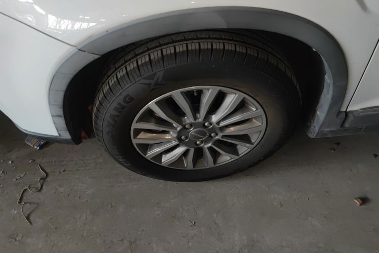 哈弗H6 2017款 红标 运动版 1.5T 自动两驱豪华型车身外观6007