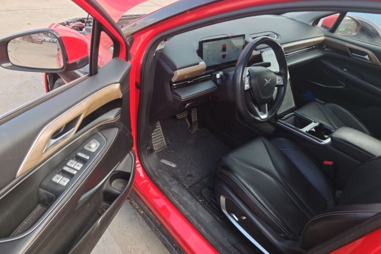 小鹏P5 2022款 550E中控内饰7003