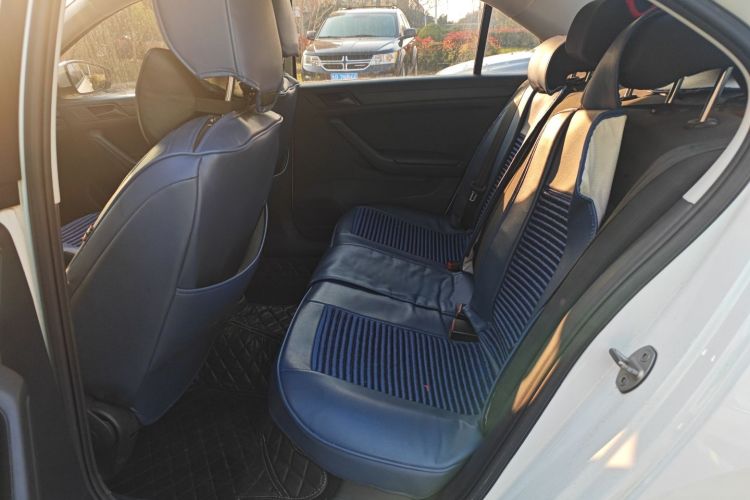 捷达VA3 2019款 1.5L 手动进取版中控内饰21