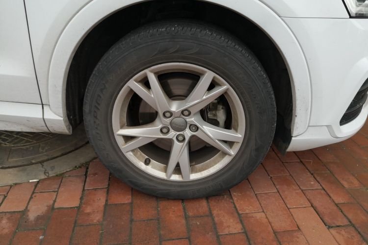 奥迪Q3 2018款 30周年年型 30 TFSI 时尚型车身外观6002