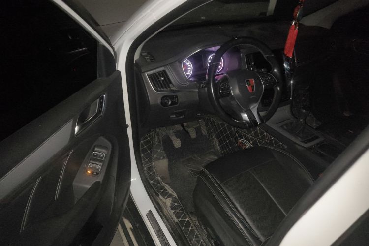 荣威RX5 2016款 20T 两驱手动互联网智惠版中控内饰7003