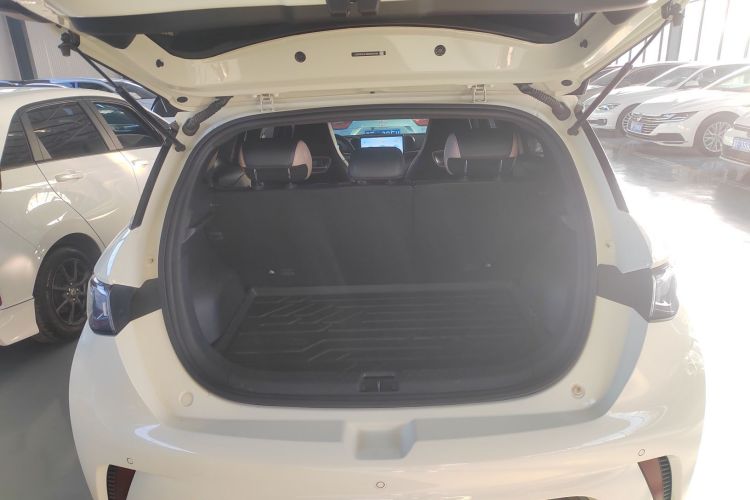 比亚迪 海豚 2024款 荣耀版 420km 时尚版机舱底盘23