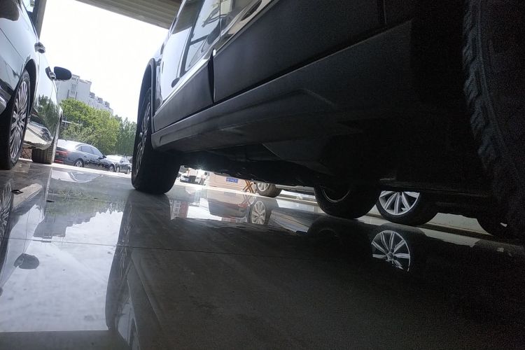 哈弗H6 2018款 红标 运动版 1.5T 自动两驱精英型机舱底盘30