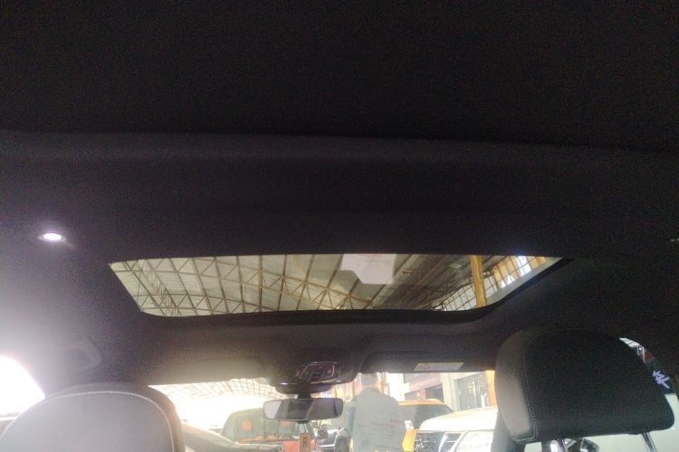 奥迪A6L 2019款 40 TFSI 豪华动感型中控内饰22