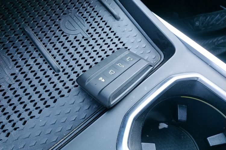 坦克400新能源 2024款 Hi4-T 越野版中控内饰11