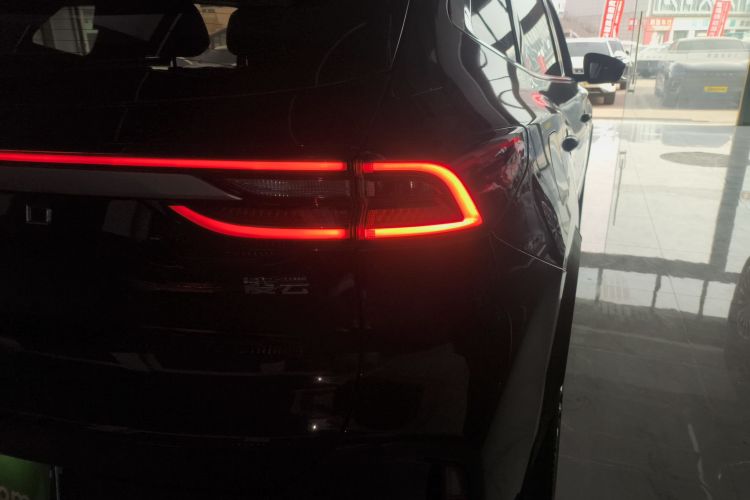 星途凌云 2025款 400T 四驱星尊版车身外观9