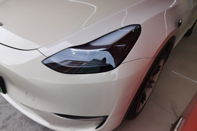 特斯拉 Model Y 2022款 改款 长续航全轮驱动版局部细节36