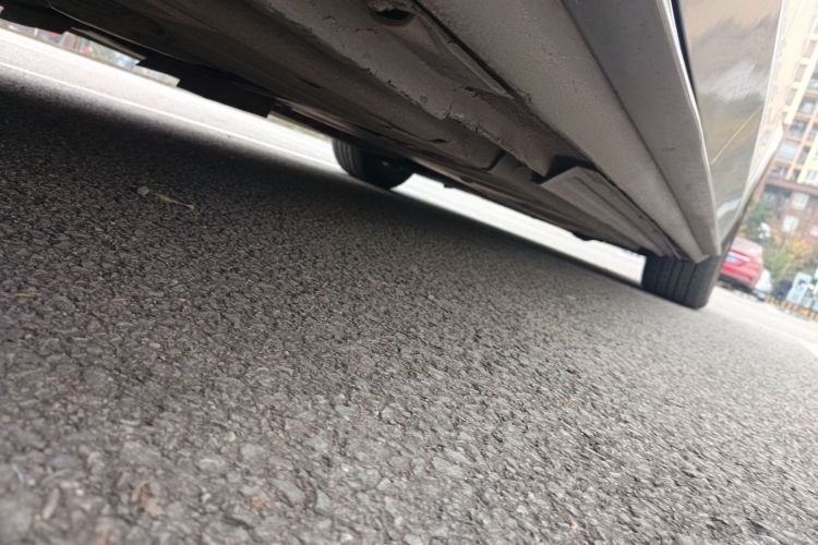 奥迪A4L 2011款 2.0 TFSI 标准型局部细节9002