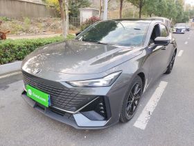 长安UNI-V 2022款 1.5T 尊贵型