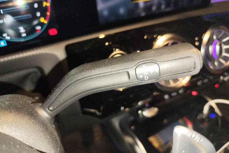 奔驰CLA AMG 2021款 AMG CLA 35 4MATIC中控内饰18