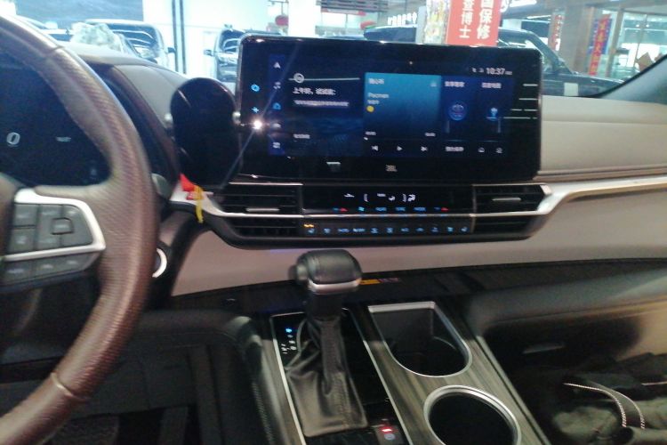 丰田 格瑞维亚 2022款 2.5L混动 旗舰版中控内饰16