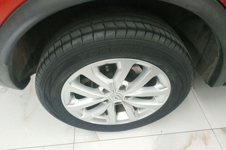 雷诺 科雷嘉 2016款 2.0L 两驱舒适版车身外观6008