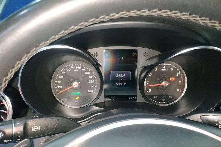 奔驰C级 2018款 C 180 L 时尚型运动版局部细节14