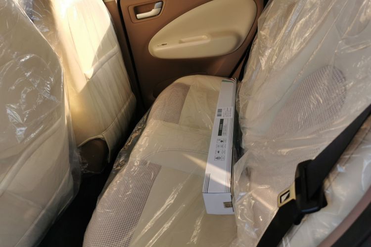 五菱汽车 宏光MINIEV 2025款 四门版 臻享+款中控内饰21