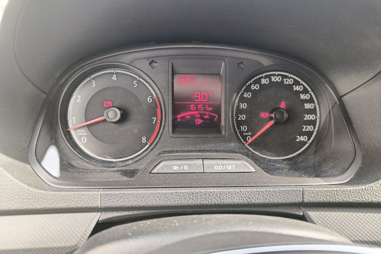 捷达VA3 2021款 1.5L 手动进取版中控内饰15