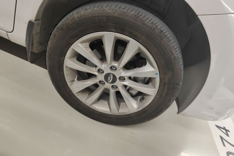 奇瑞新能源 艾瑞泽e 2024款 405km 出行版车身外观10