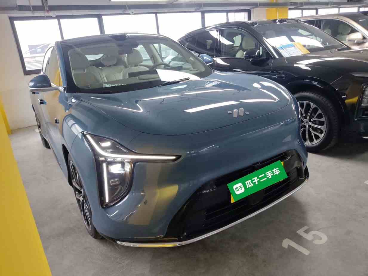 智己汽车 智己LS6 2026款 增程 66 Max+(5)