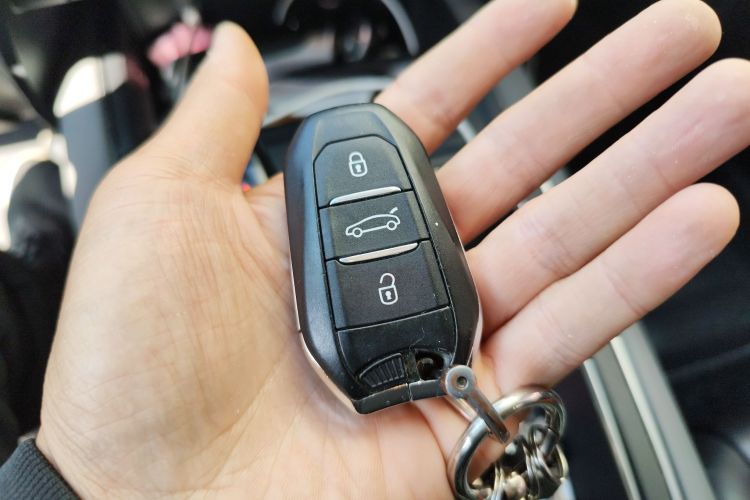 雪铁龙 天逸 C5 AIRCROSS 2019款 350THP 乐享型 国V中控内饰7001