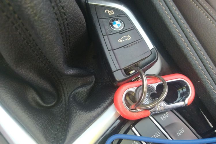 宝马1系 2019款 118i M运动套装中控内饰7001