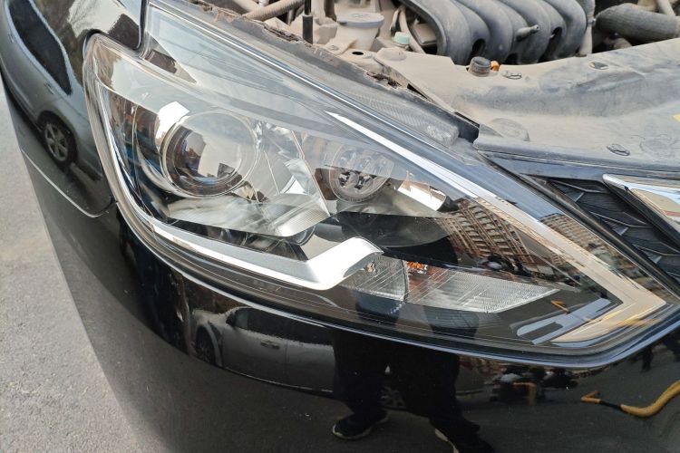 日产 轩逸 2019款 经典 1.6XE CVT舒适版车身外观8