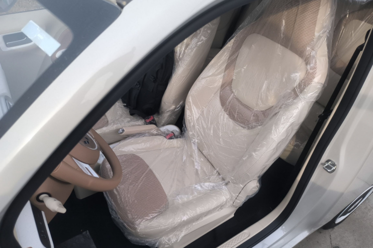 五菱汽车 宏光MINIEV 2024款 第三代 215km 青春版中控内饰19