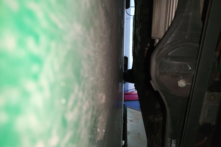 五菱汽车 宏光MINIEV 2022款 GAMEBOY 200km 玩咖款 磷酸铁锂局部细节9008