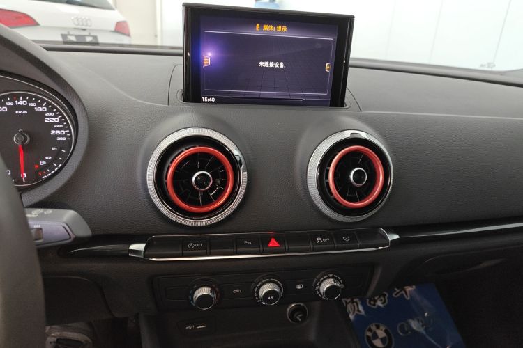 奥迪A3 2019款 Limousine 35 TFSI 时尚型 国V中控内饰16