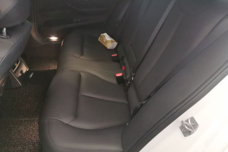 宝马3系 2016款 320Li 时尚型中控内饰7004