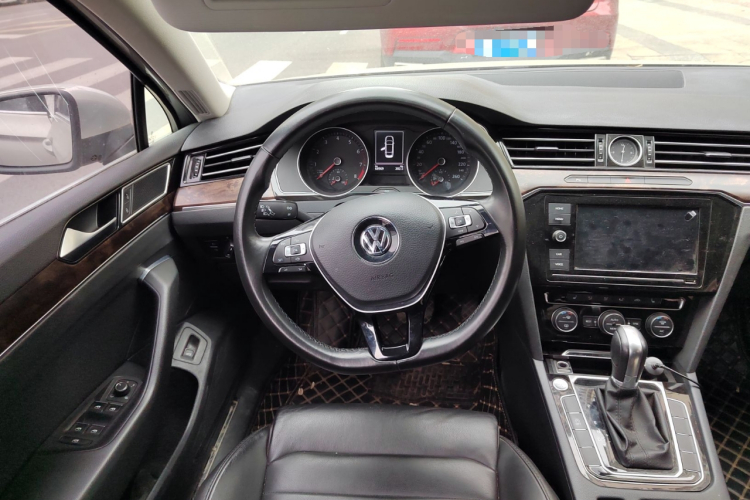 大众 迈腾 2019款 330TSI DSG 豪华型 国V中控内饰13