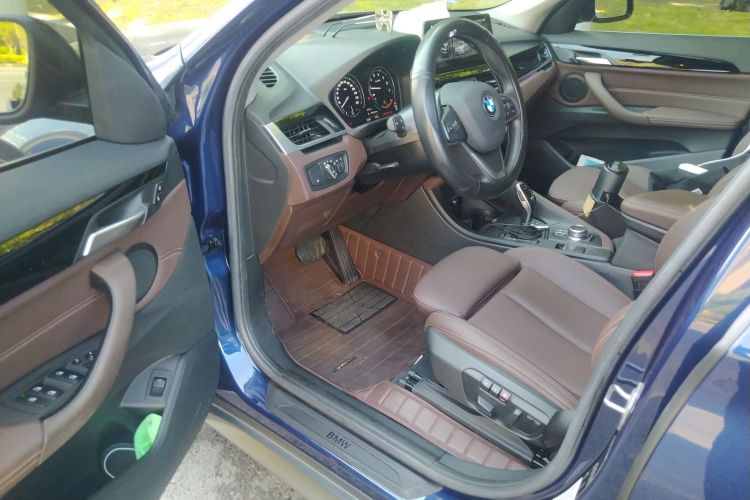 宝马X1 2020款 sDrive25Li 领先型中控内饰20