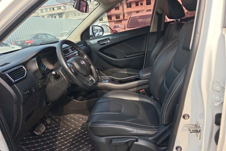 东风风光 风光580 2017款 1.5T CVT舒适型中控内饰19