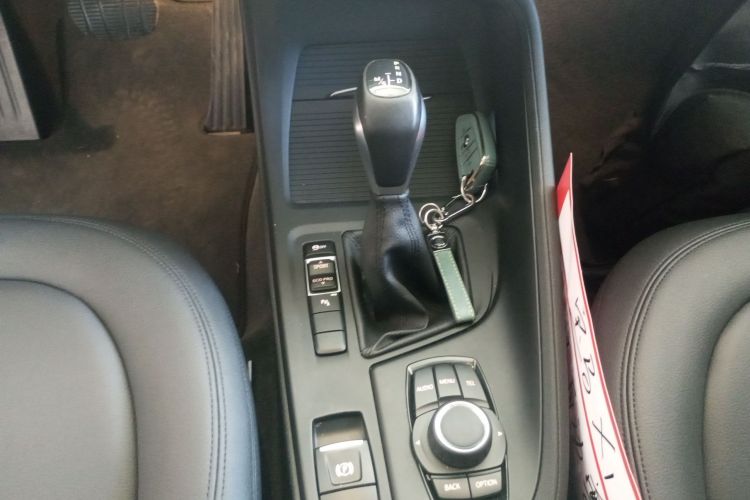 宝马X1 2016款 sDrive18Li 尊享型中控内饰18