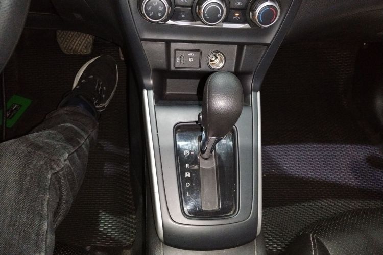 日产 轩逸 2022款 经典 1.6XE CVT舒适版中控内饰18