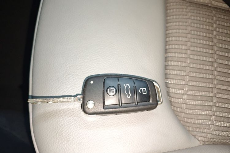 奥迪A3 2020款 Limousine 35 TFSI 时尚型 国VI中控内饰11