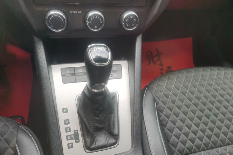 斯柯达 明锐 2019款 TSI230 DSG智行豪华版 国VI局部细节18