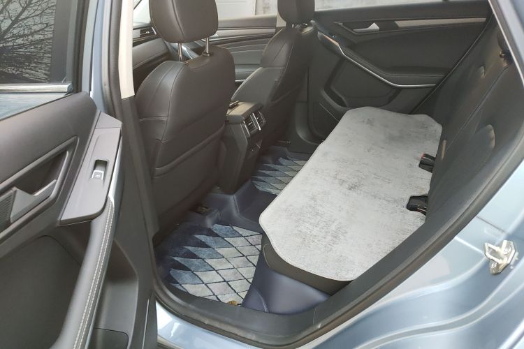 福特 2020款 领界S EcoBoost 145 CVT铂领型中控内饰7004