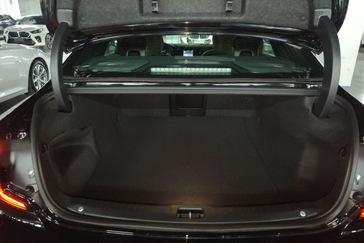 沃尔沃S90 2025款 B5 智逸豪华版局部细节23